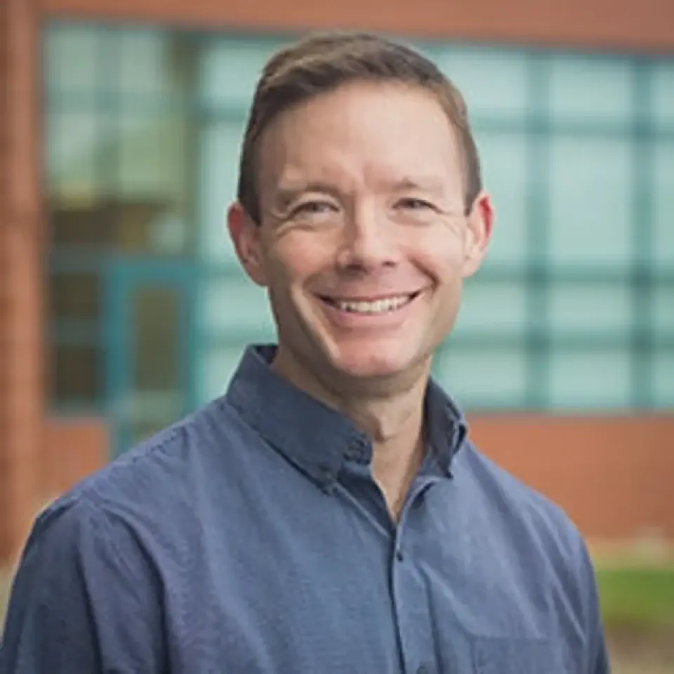 Portrait of Andy Darling