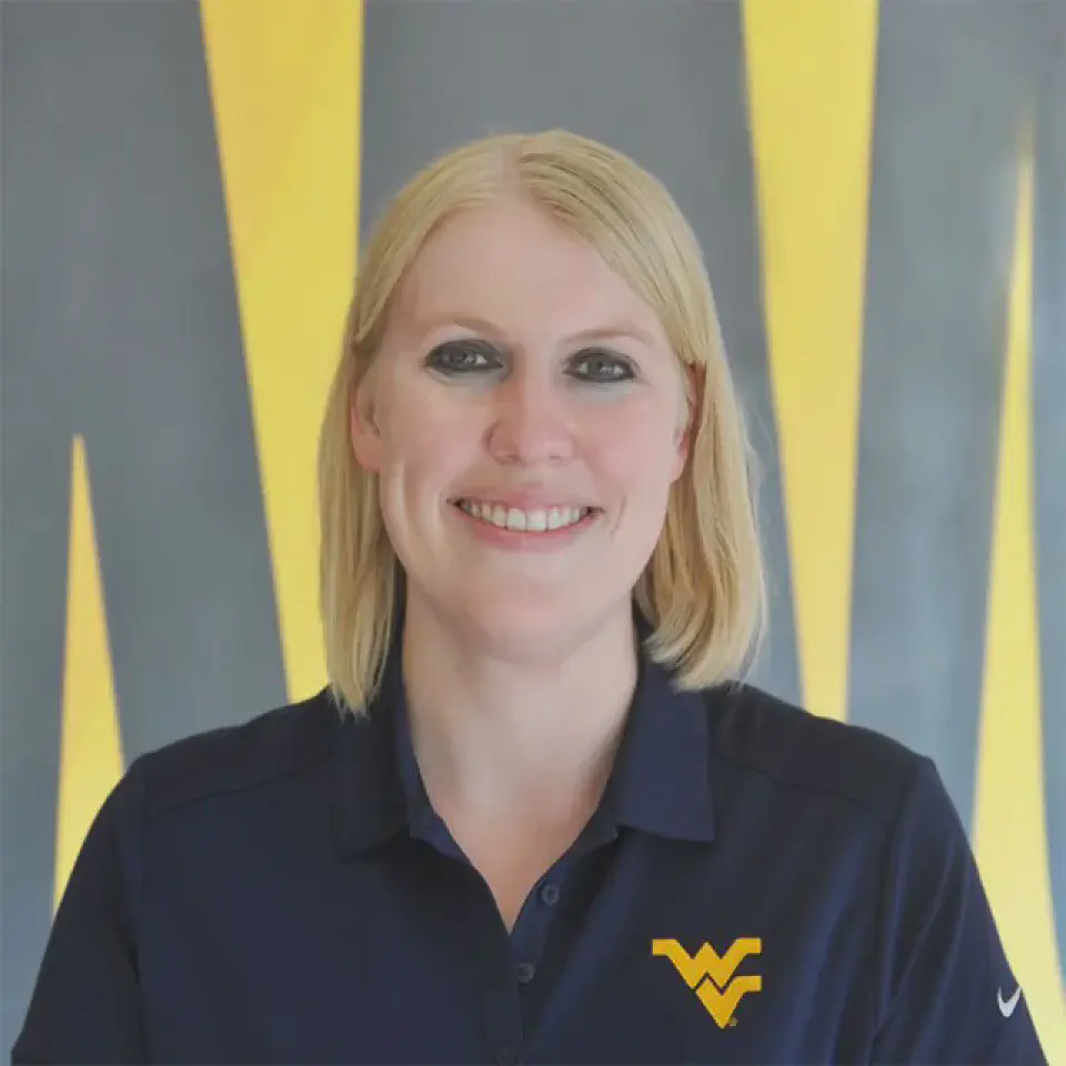 Portrait of Courtney Weaver